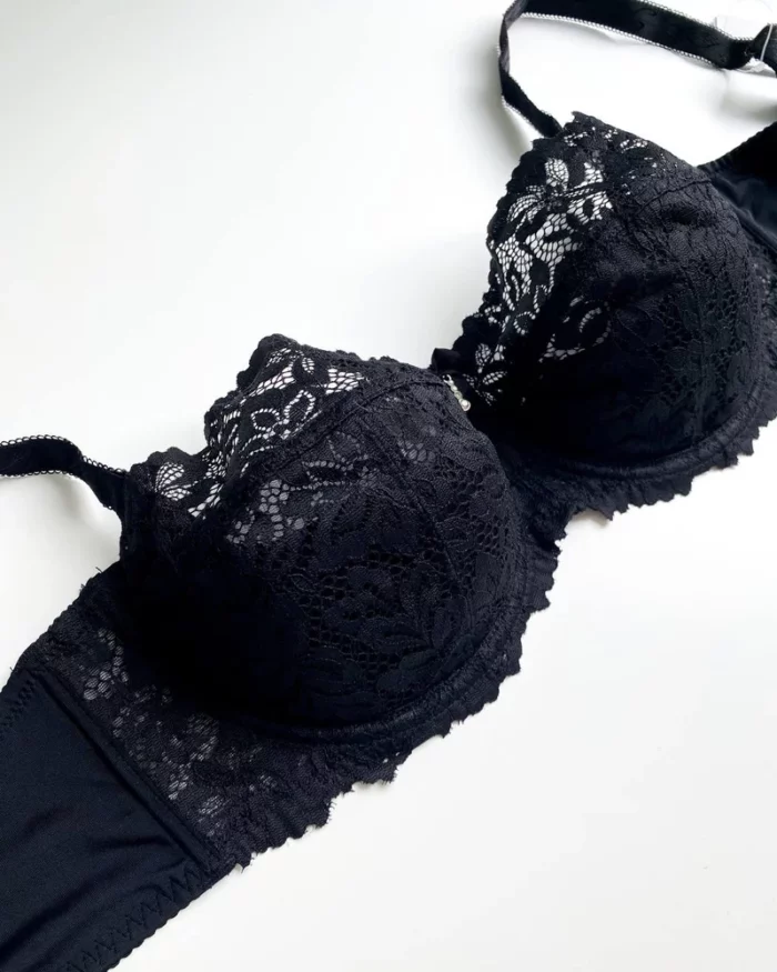 tempting-black-lace-balconette-bra-with-thin-foam-D-cup