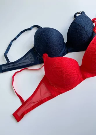 blue-and-red-lace-classic-bras-with-thin-foam-and-mesh-C-cups