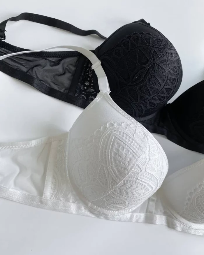 black-and-white-lace-classic-bras-with-thin-foam-and-mesh-C-cups