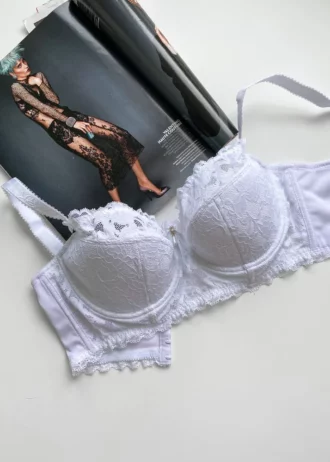wonderful-white-lace-bustier-bra-with-thin-foam-D-cups